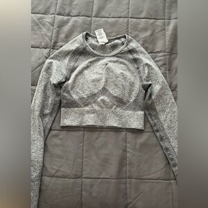 Gymshark Long sleeve top! NEVER WORN BRAND NEW